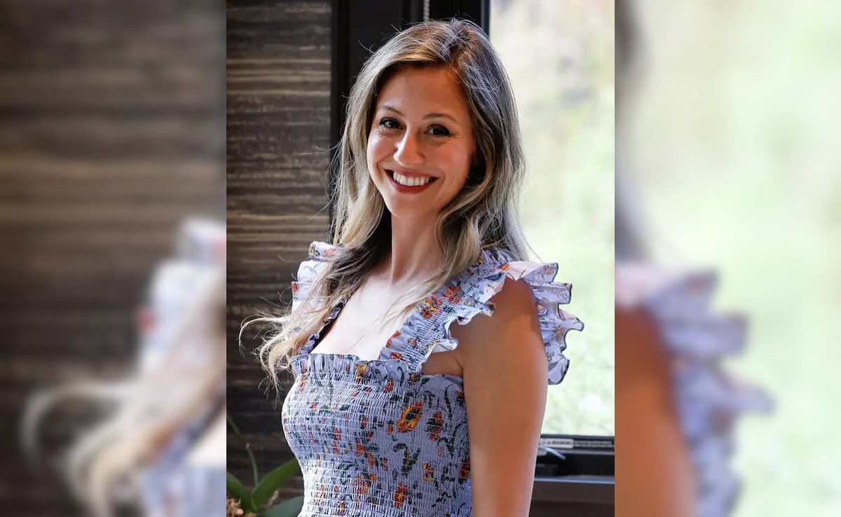 Baby Name Consultant Charges High Fees for Luxury Service