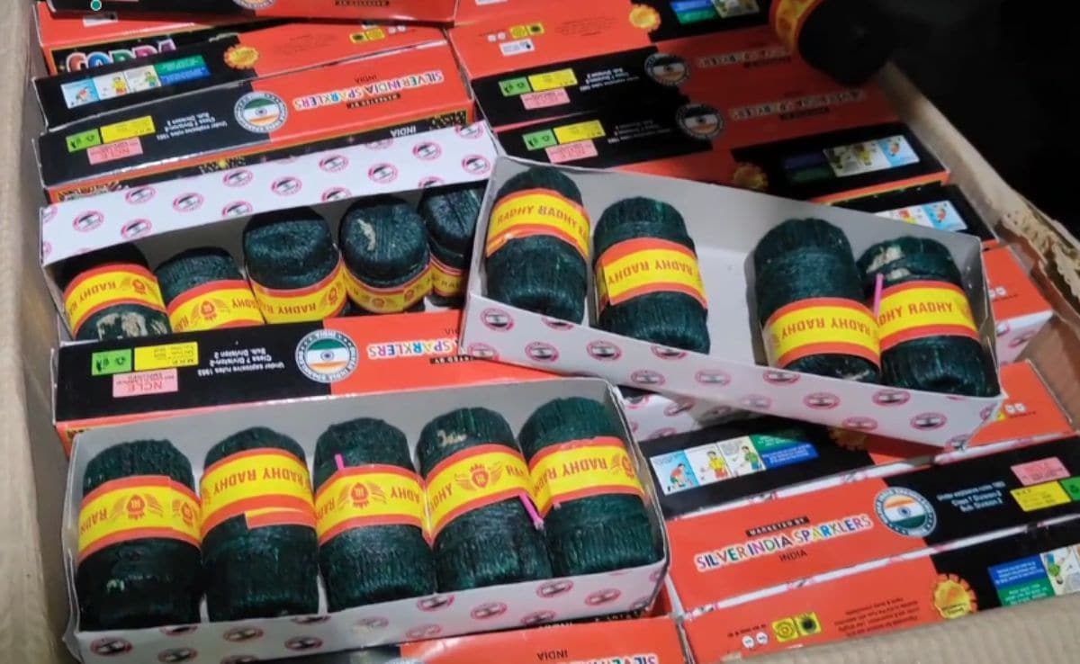The police have seized large number of firecrackers illegally stored in shops. The police have seized large number of firecrackers illegally stored in shops.