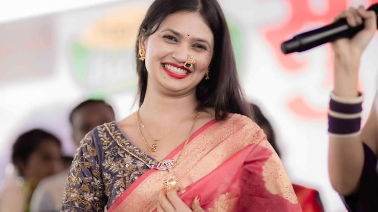 Gautami Patil Car Accident: गौतमी पाटीलच्या कारला पुण्यात भीषण अपघात