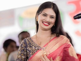 Gautami Patil Car Accident: अपघातावेळी गौतमी पाटील कारमध्ये होती की नव्हती? अखेर पुणे पोलिसांचा रिपोर्ट आला Gautami Patil Car Accident: अपघातावेळी गौतमी पाटील कारमध्ये होती की नव्हती? अखेर पुणे पोलिसांचा रिपोर्ट आला