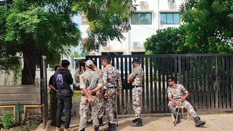 एक कॉल सेंटर, 100 कर्मचारी.. विदेशों में कॉल.. पुणे में महाठगों के गैंग की डराने वाली करतूत