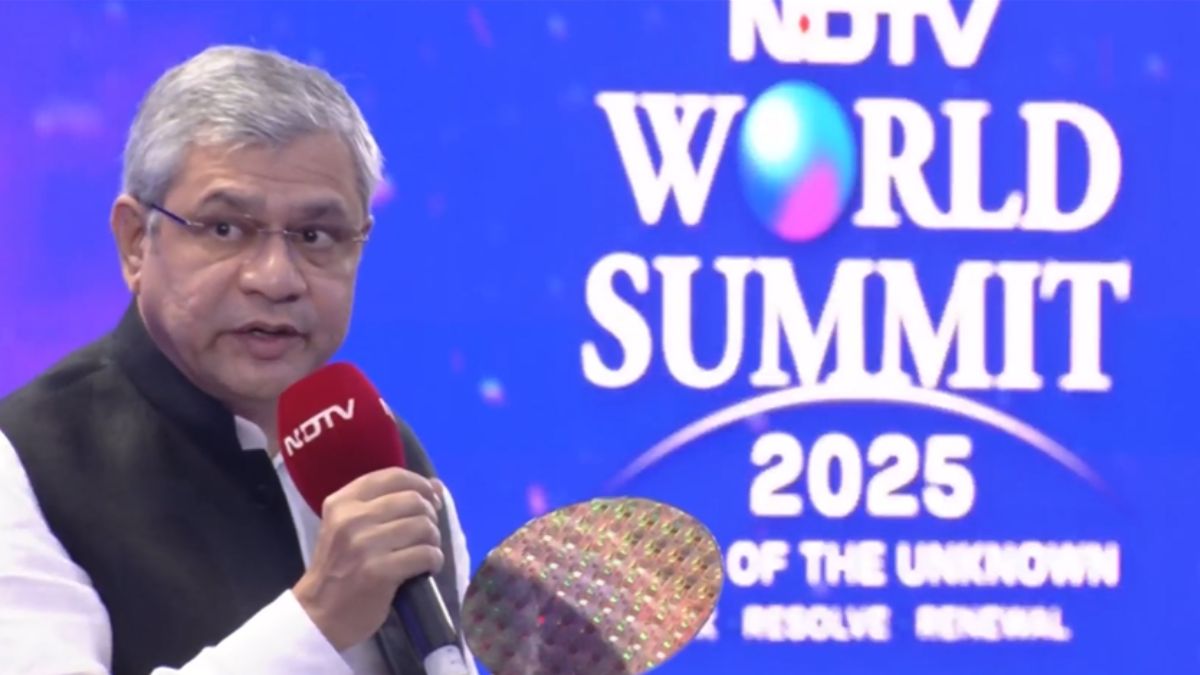 NDTV World Summit 2025: भारत ला रहा है सर्वम AI; क्या Grok और Gemini का इस्&zwj;तेमाल करते हैं रेल मंत्री? जानिए