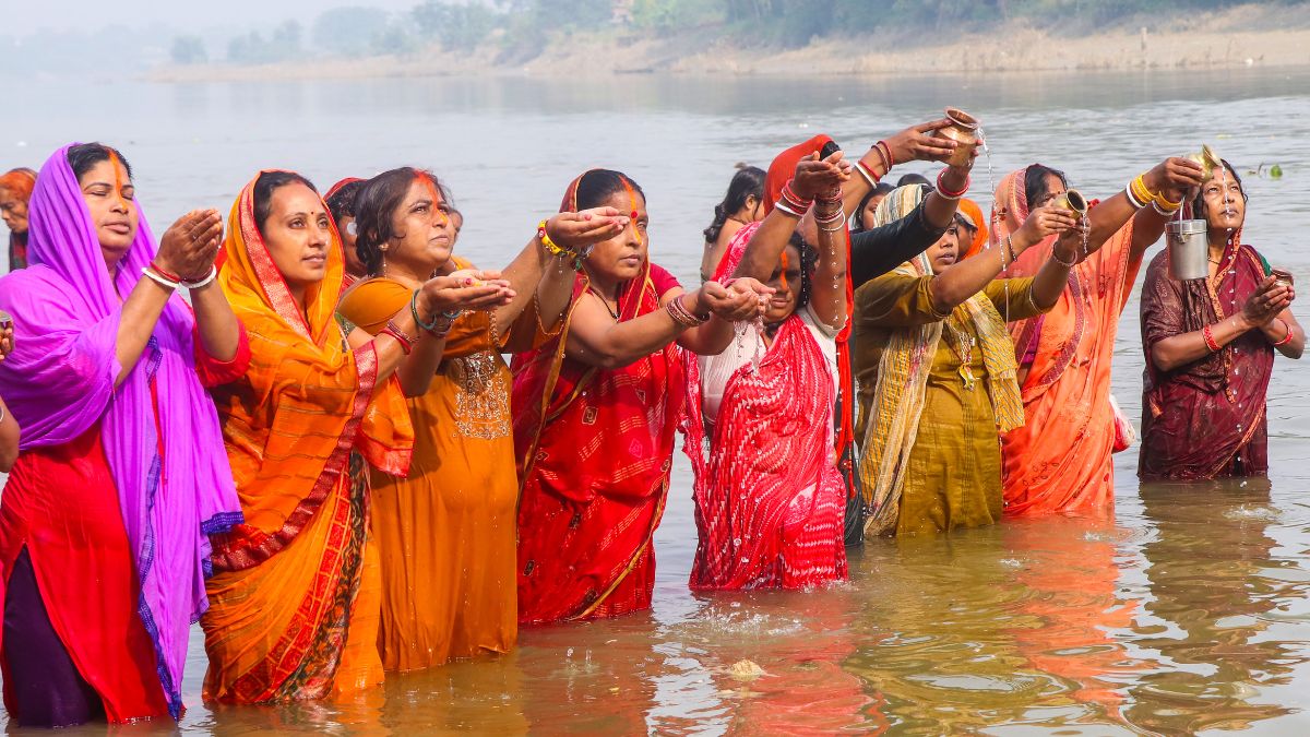 LIVE: छठ महापर्व का आज दूसरा दिन, ऐसे करें खरना पूजा तो मिलेगा छठी मैया का आशीर्वाद