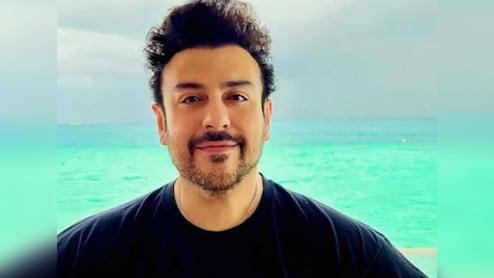 अदनान सामी पर ग्वालियर में लगा धोखाधड़ी का आरोप, जानें पूरा मामला