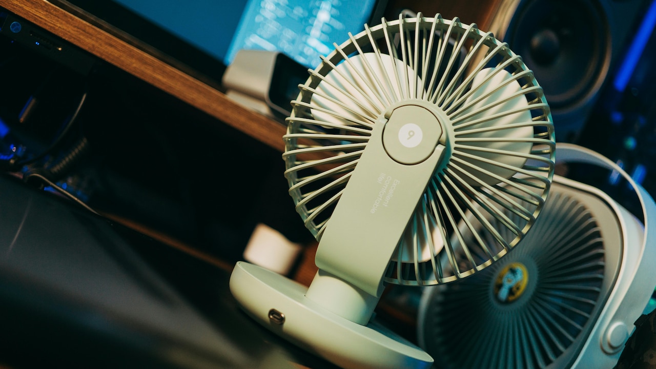 Cool Deals Ahead: Table Fans At 25% Off On Amazon Great Indian Festival Summer Appliance Fest