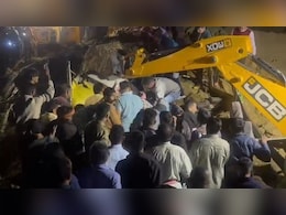 हिमाचल प्रदेश के बिलासपुर में पहाड़ से बस पर गिरा मलबा, 18 की मौत, सीएम सुक्खू ने जताया शोक हिमाचल प्रदेश के बिलासपुर में पहाड़ से बस पर गिरा मलबा, 18 की मौत, सीएम सुक्खू ने जताया शोक