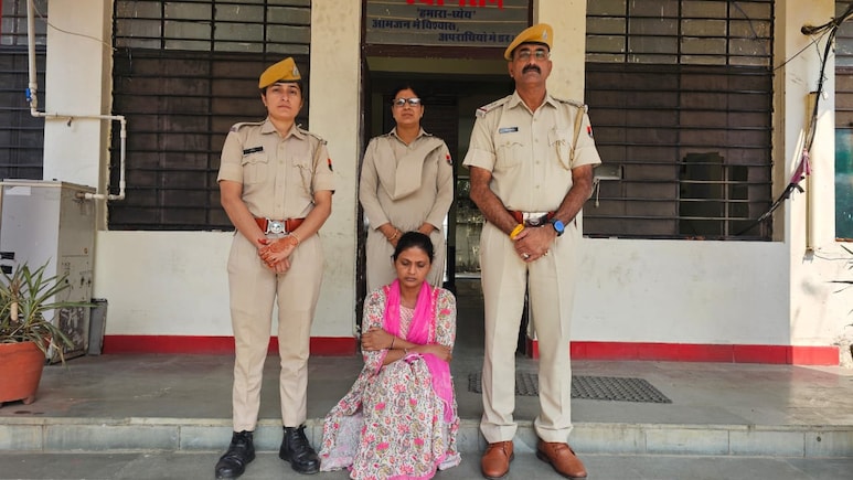 झालावाड़: शादी का दबाव, दुष्कर्म केस में फंसाने की धमकी... देवराज गुर्जर सुसाइड केस में महिला गिरफ्तार झालावाड़: शादी का दबाव, दुष्कर्म केस में फंसाने की धमकी... देवराज गुर्जर सुसाइड केस में महिला गिरफ्तार