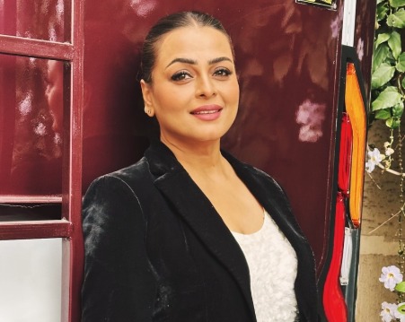 Shilpa Shirodkar Returns To <i>Bigg Boss Telugu</i>, Calls It "Full-Circle Moment"