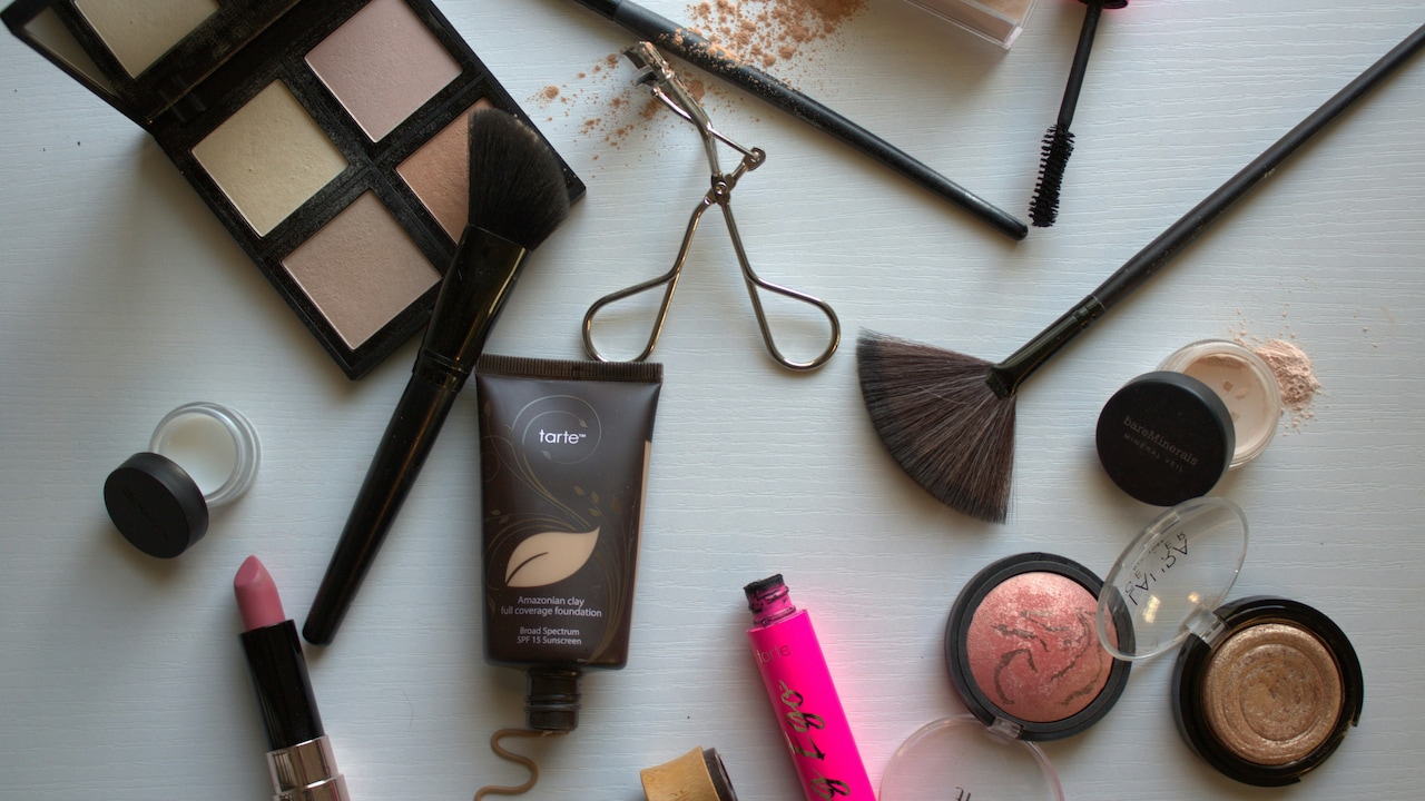 10 Common Contouring Mistakes Women Make And How To Fix Them Easily