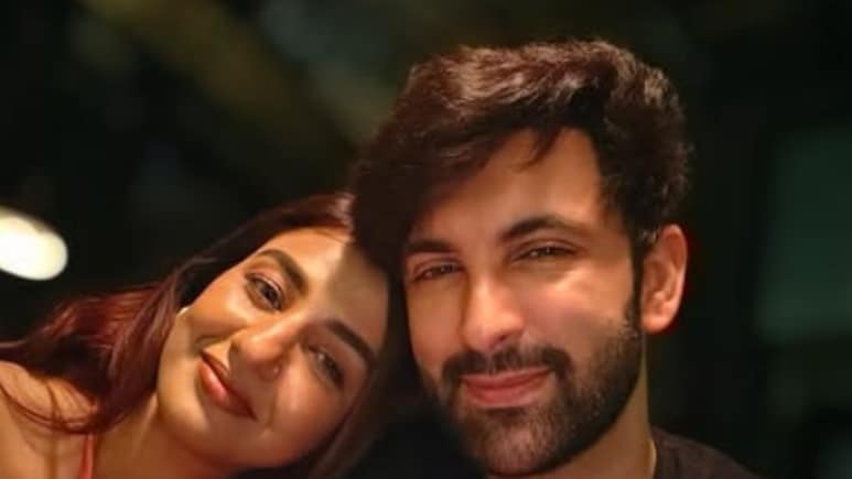 Rashami Desai's Ex-Husband Nandish Sandhu Announces Engagement To Kavita Banerjee. See Post