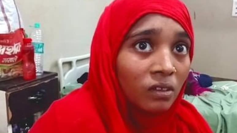 Muslim Woman Accuses UP Doctor Of 'Refusing' To Treat Her, Probe On
