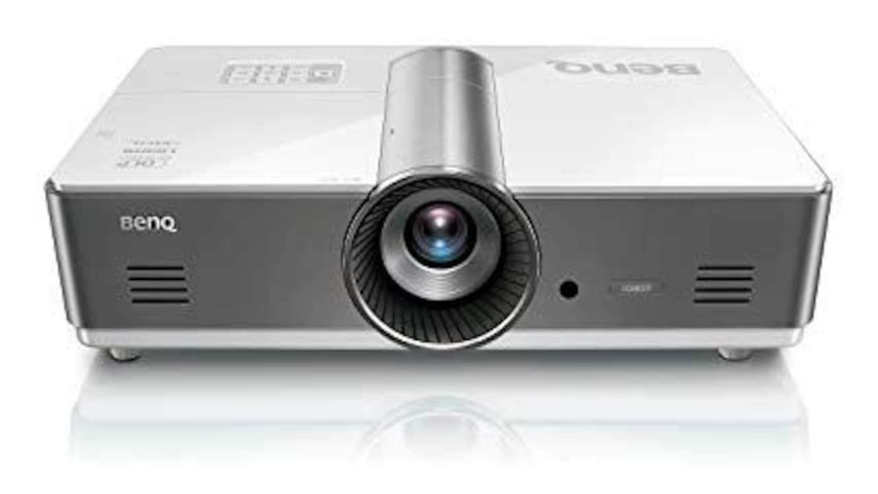 WiFi Bluetooth Projectors: How to Turn Any Room into a Mini Theatre