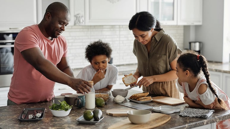 Sunday Health Reset: Family Bonding Activities That Boost Health Together