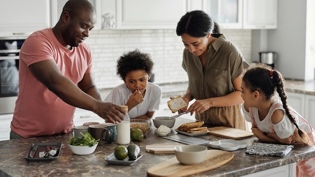 Sunday Health Reset: Family Bonding Activities That Boost Health Together