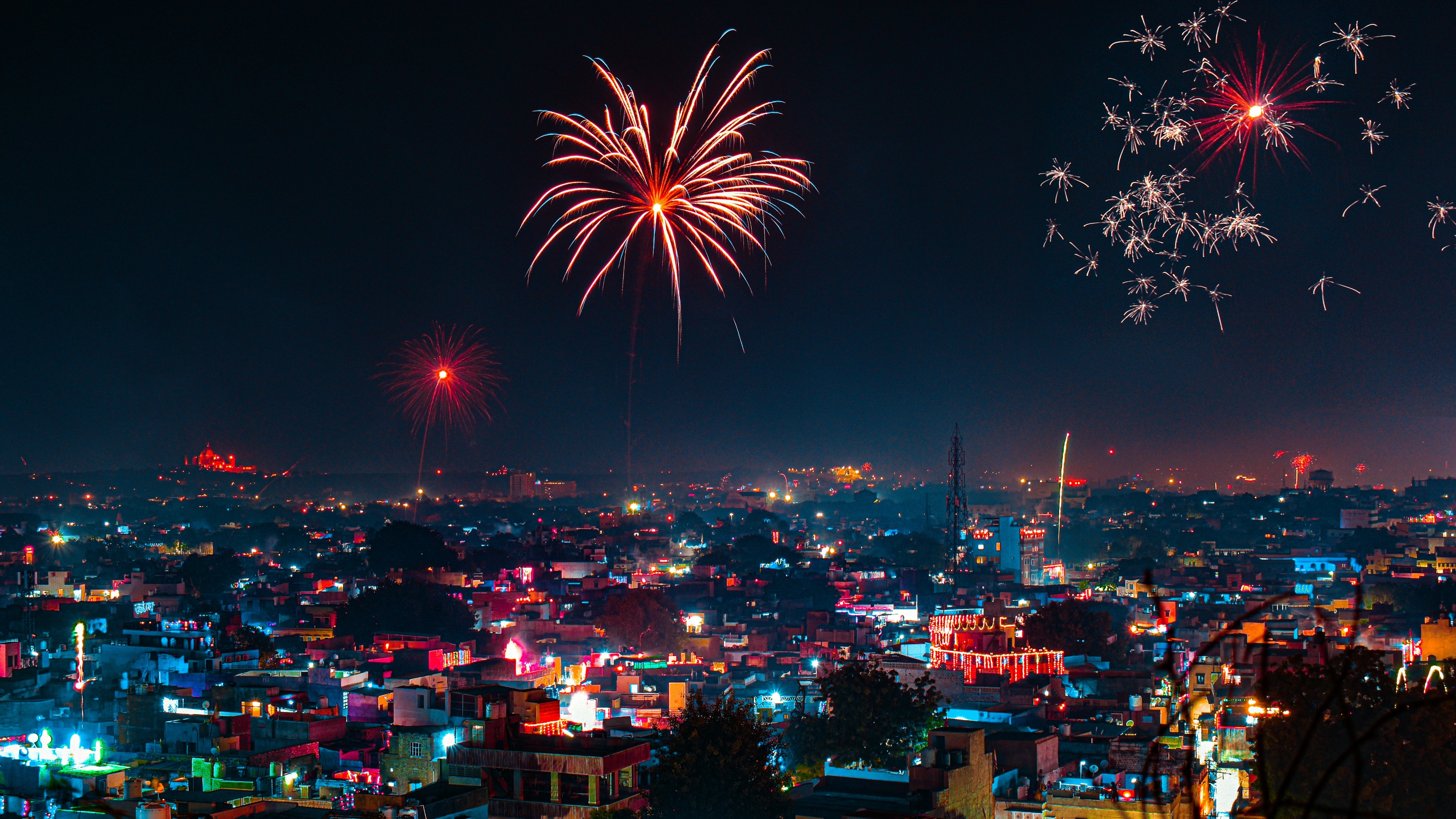 Supreme Court Partially Lifts Firecracker Ban, Temporarily Allows Green Crackers in Delhi-NCR
