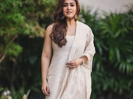 Nayanthara Completes 22 Years In Films With A Warm Note: "Forever Grateful" Nayanthara Completes 22 Years In Films With A Warm Note: "Forever Grateful"