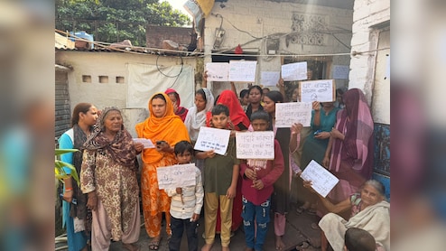 अंधेरे में रोशनी की पुकार: वो दिवाली जो भोपाल के इन घरों तक नहीं पहुंची