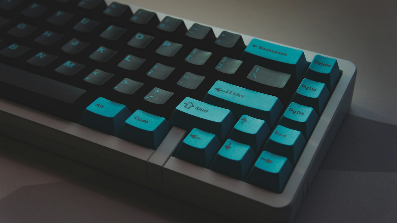 Best External Keyboards Under ₹500 For Long Typing Sessions