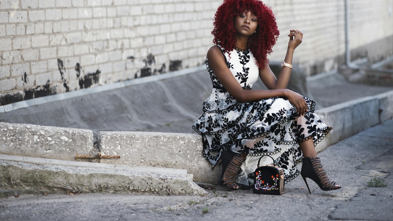 Experiment with different hairstyles to change your look Experiment with different hairstyles to change your look