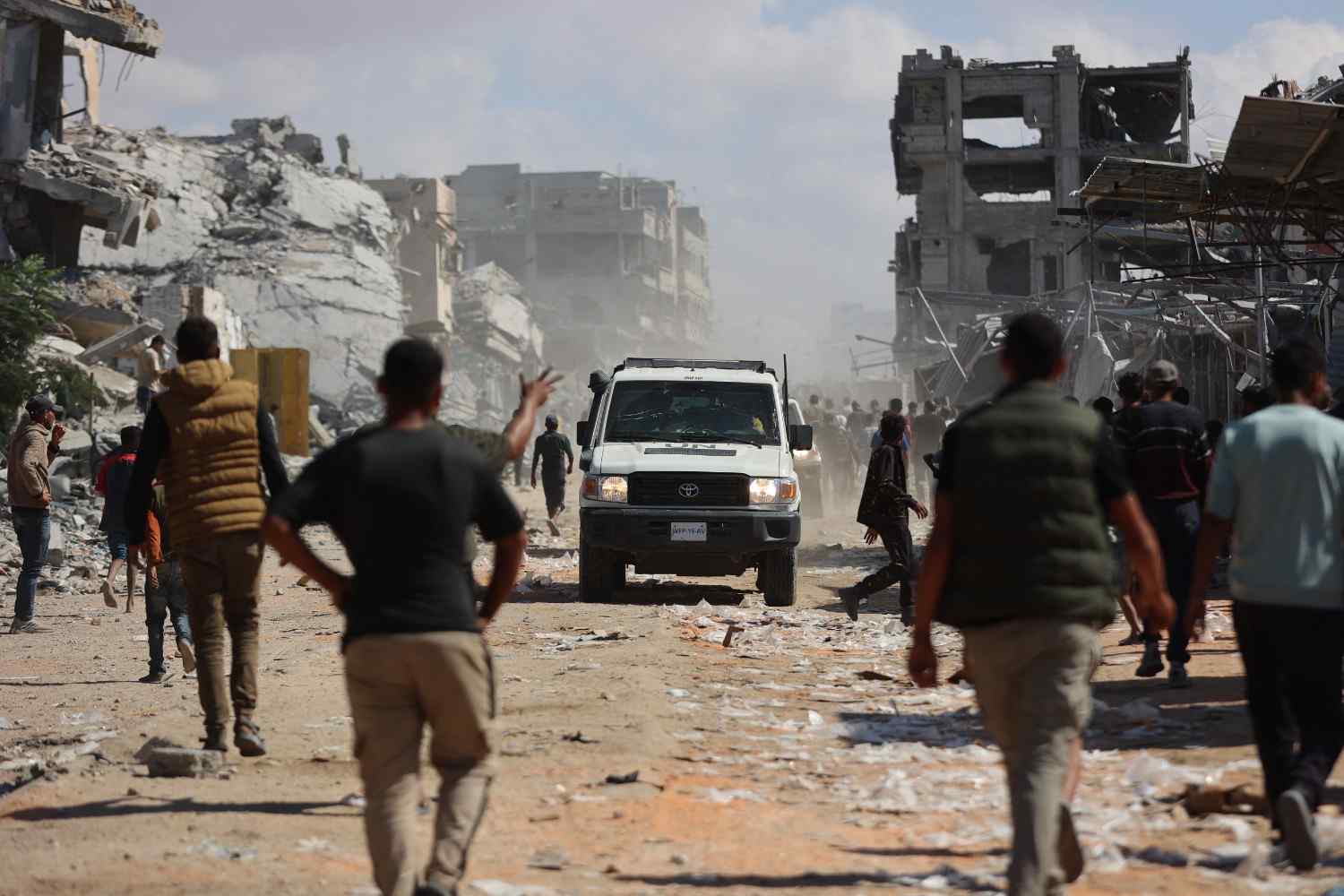 Israel-Hamas Ceasefire LIVE Updates: Red Cross On Its Way To Collect Hostages In Northern Gaza Strip