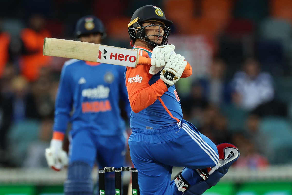 India vs Australia LIVE Score, 2nd T20I: Terrible Mix-Up Leaves India 5-Down; Gautam Gambhir, Suryakumar Yadav Take Bizarre Call