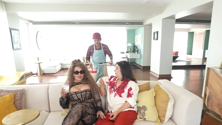 Farah Khan Reacts To Rakhi Sawant's Rs 15-Crore Comment, Says Her House Is Worth Much More With Two Floors And A Pool Farah Khan Reacts To Rakhi Sawant's Rs 15-Crore Comment, Says Her House Is Worth Much More With Two Floors And A Pool