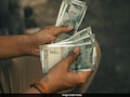 MP Salary Hike: एक लाख संविदा कर्मचारियों का 4% बढ़ा वेतन, अब हर महीने मिलेंगे इतने हजार रुपये