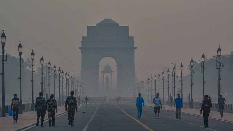 Severe AQI In Delhi: Why Seniors Should Skip The Morning Walk This Week Severe AQI In Delhi: Why Seniors Should Skip The Morning Walk This Week