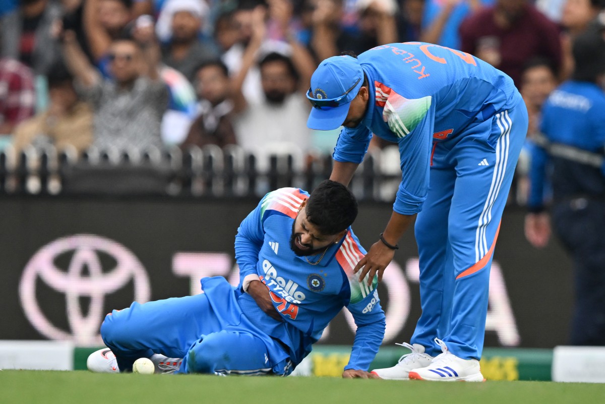 Shreyas Taken To Hospital After Rib Injury During 3rd ODI. BCCI Says This