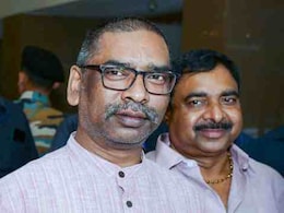 सेंचुरी पर हंगामा: CM सोरेन ने कहा- लोग डरें नहीं, सारंडा क्षेत्र के निवासियों के अधिकारों की होगी रक्षा सेंचुरी पर हंगामा: CM सोरेन ने कहा- लोग डरें नहीं, सारंडा क्षेत्र के निवासियों के अधिकारों की होगी रक्षा