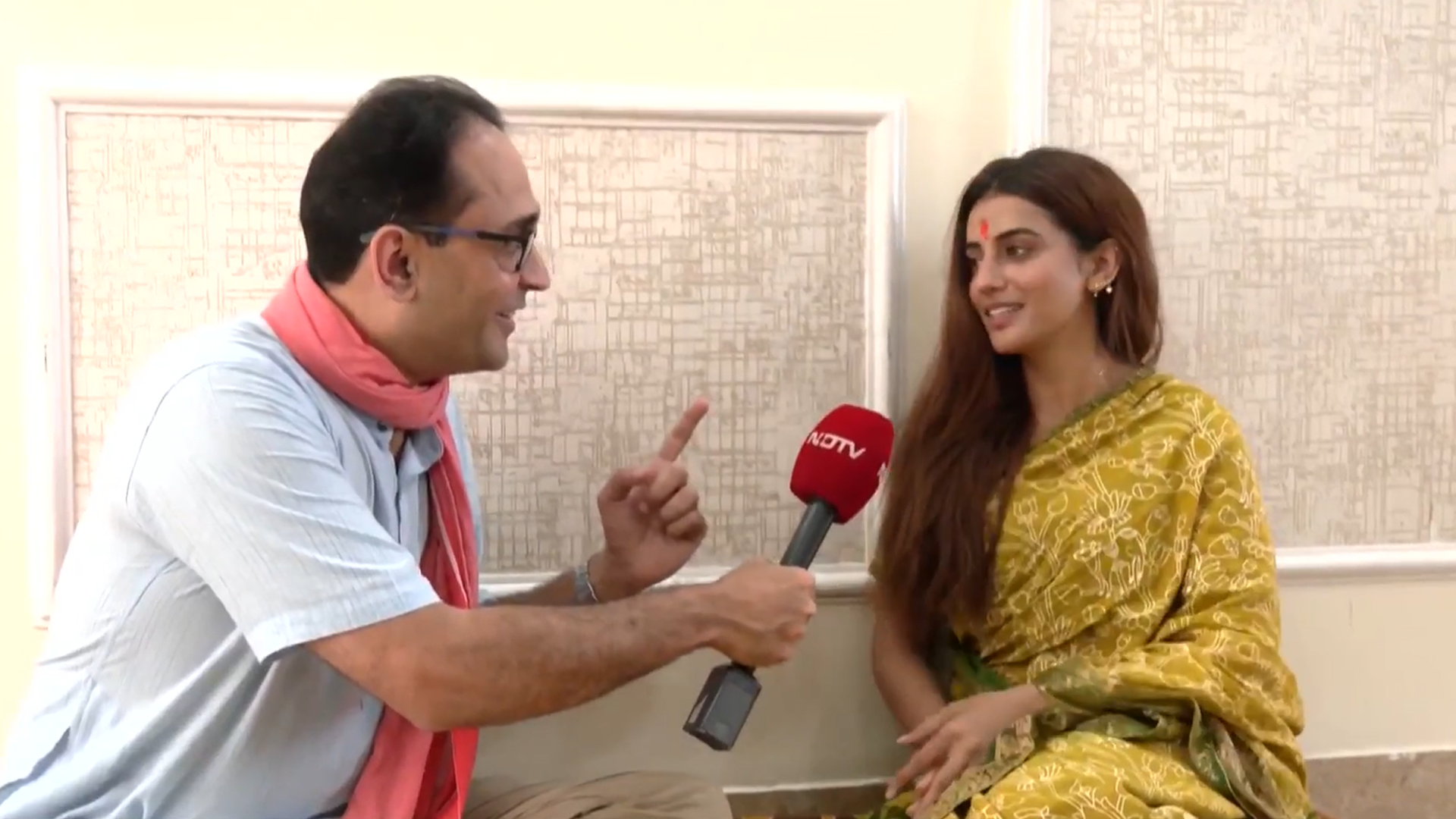 "Why Not?": Akshara Singh On Working in South Indian Films