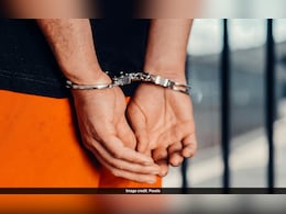 सगे भाइयों के मर्डर मामले में चौकी प्रभारी पर एक्शन, SP ने किया लाइन अटैच, 4 आरोपी गिरफ्तार  सगे भाइयों के मर्डर मामले में चौकी प्रभारी पर एक्शन, SP ने किया लाइन अटैच, 4 आरोपी गिरफ्तार