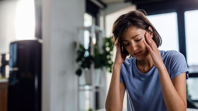 Struggling To Cope With Stress? Nutritionist Shares Foods That Naturally Boost Serotonin