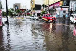 Tamil Nadu Braces For Extremely Heavy Rain, Weather Office Issues Red Alert Tamil Nadu Braces For Extremely Heavy Rain, Weather Office Issues Red Alert
