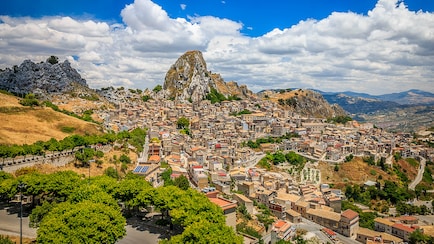 Sicily's Caltabellotta Joins The Elite 5 Blue Zones: Longevity Lessons