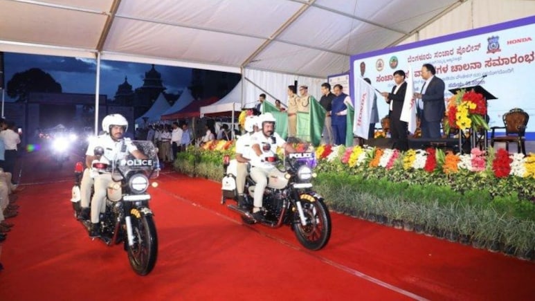 Bengaluru Police Inducts 50 Honda CB350 Bikes For Quick Response Team Operations Bengaluru Police Inducts 50 Honda CB350 Bikes For Quick Response Team Operations