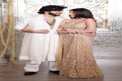 Tara Sutaria And Veer Pahariya Light Up Manish Malhotra's Diwali Night Tara Sutaria And Veer Pahariya Light Up Manish Malhotra's Diwali Night