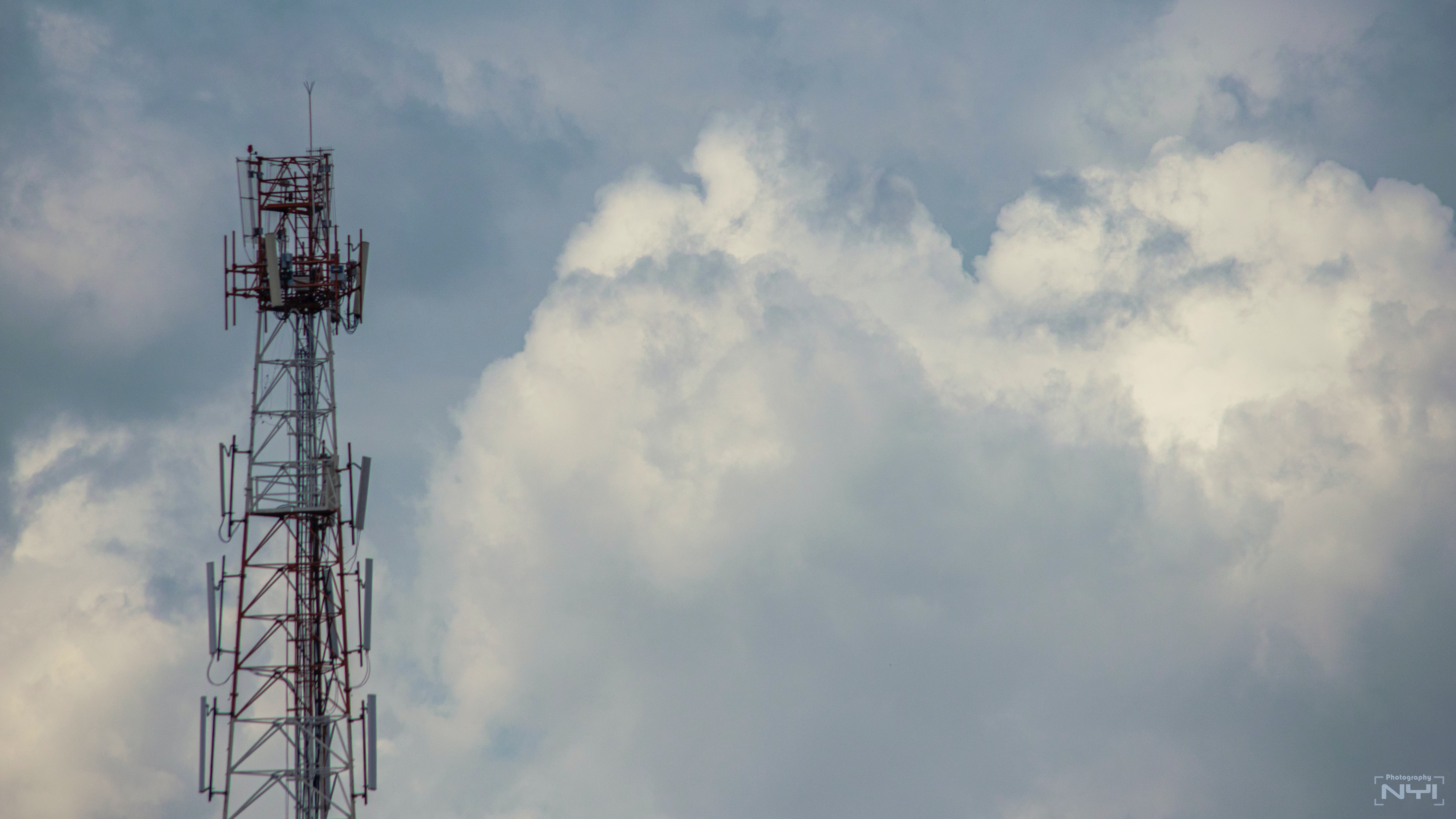 Telecom PSU Stock ITI Up 20% In Over A Week As BSNL Accelerates 5G Push