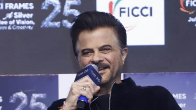 Anil Kapoor Recalls What Ranbir Kapoor Said After <i>Shamshera</i> Bombed: "<i>Itni Badi</i> Flop <i>Di Hai</i>"