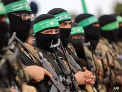 Hamas Meets Qatar, Egypt Officials In Cairo To Discuss Gaza Ceasefire