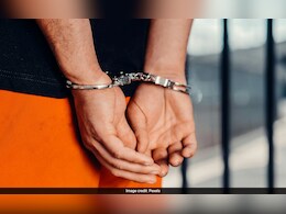 BJP नेता के हत्यारों की पुलिस से हुई मुठभेड़, शॉर्ट एनकाउंटर के बाद दोनों आरोपियों को पुलिस ने कर लिया गिरफ्तार BJP नेता के हत्यारों की पुलिस से हुई मुठभेड़, शॉर्ट एनकाउंटर के बाद दोनों आरोपियों को पुलिस ने कर लिया गिरफ्तार