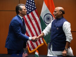 कुआलालंपुर में भारत-अमेरिका रक्षा साझेदारी पर बड़ा समझौता, जानें दोनों देशों के बीच हुई क्या बातचीत कुआलालंपुर में भारत-अमेरिका रक्षा साझेदारी पर बड़ा समझौता, जानें दोनों देशों के बीच हुई क्या बातचीत