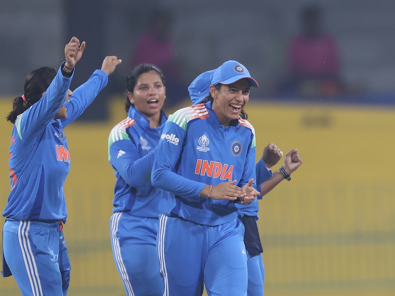 India vs Pakistan LIVE Score, Women's World Cup 2025: Pak Captain Argues With Umpire After Star's Controversial Dismissal vs India