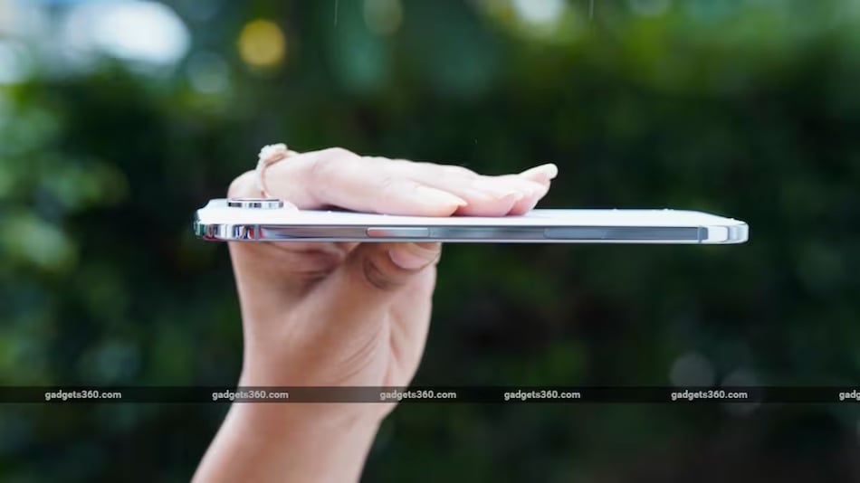 Die Produktion des iPhone Air bleibt Berichten zufolge trotz Spekulationen über Produktionskürzungen unverändert Die Produktion des iPhone Air bleibt Berichten zufolge trotz Spekulationen über Produktionskürzungen unverändert