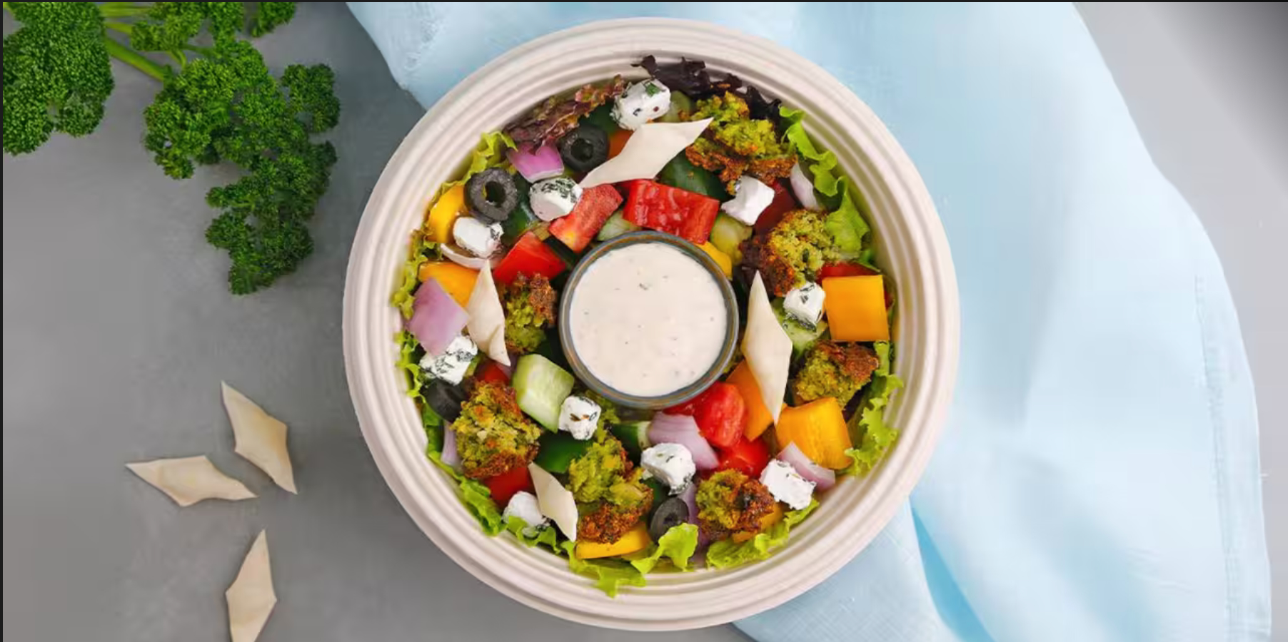 What Happens When You Eat Raw Salad Every Day For A Month