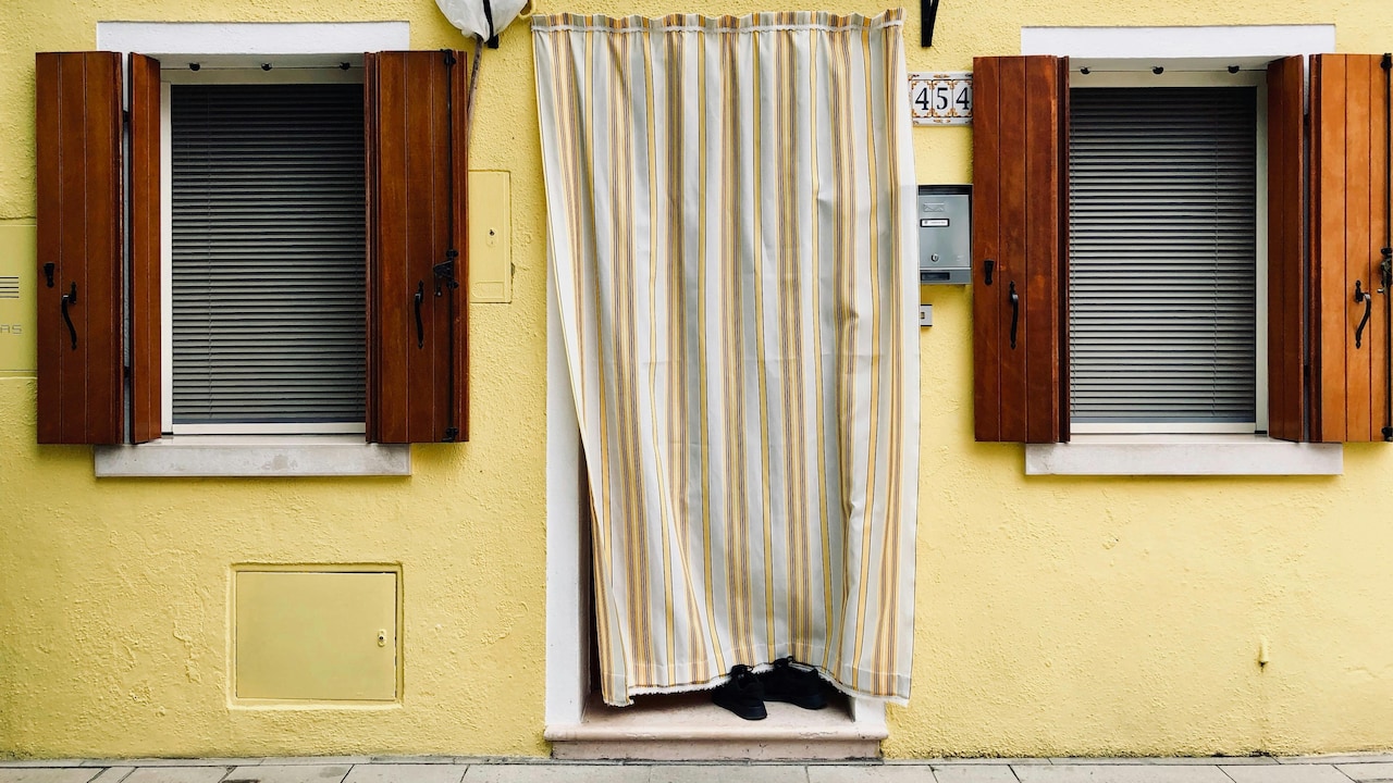 Curtain Length Rules No One Tells You: Why Most Homes Get It Wrong