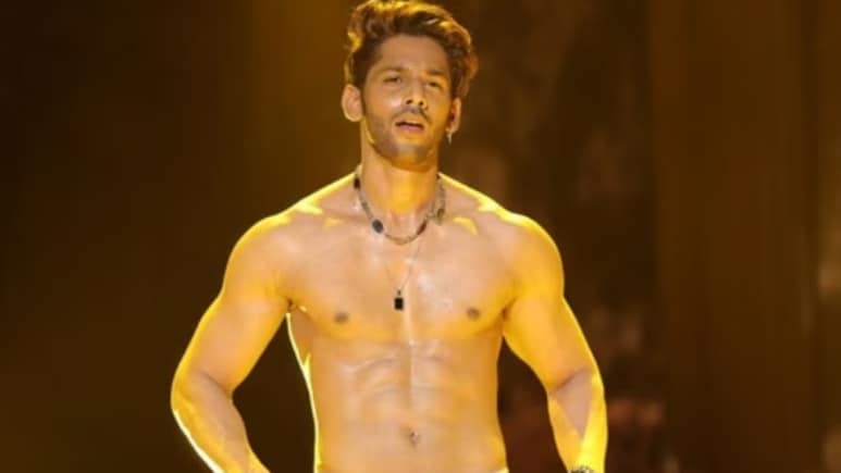 Bigg Boss 19 से बाहर होते ही बसीर अली ने खोली घर की पोल, सभी कंटेस्टेंट्स को लेकर कही एक बात Bigg Boss 19 से बाहर होते ही बसीर अली ने खोली घर की पोल, सभी कंटेस्टेंट्स को लेकर कही एक बात