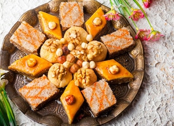 7 Delicious And Creative Ways To Use Diwali Dry Fruits Instead Of Regifting Them 7 Delicious And Creative Ways To Use Diwali Dry Fruits Instead Of Regifting Them