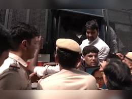 रायबरेली दलित युवक की हत्या पर दिल्ली में NSUI का विरोध, 9 आरोपी गिरफ्तार रायबरेली दलित युवक की हत्या पर दिल्ली में NSUI का विरोध, 9 आरोपी गिरफ्तार