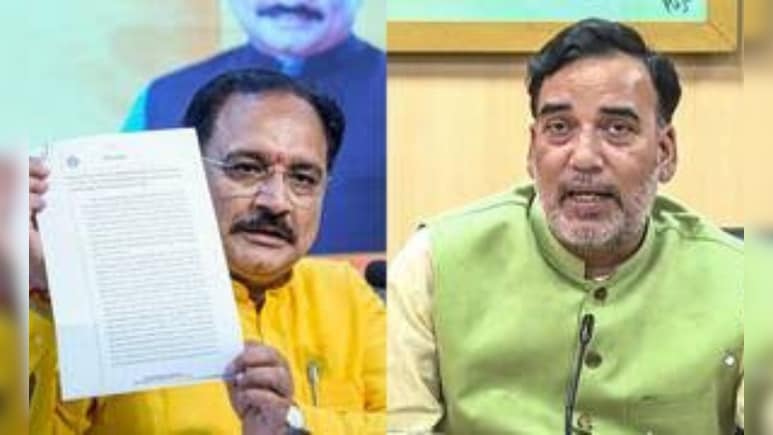 AAP, BJP Spar Over Delhi Winter Action Plan Amid Smog Warnings AAP, BJP Spar Over Delhi Winter Action Plan Amid Smog Warnings